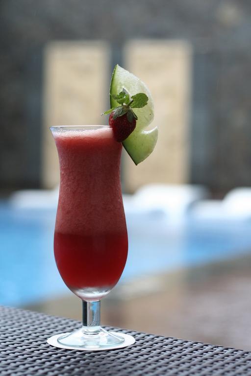 Hotel Arjuna Джокякарта Екстериор снимка