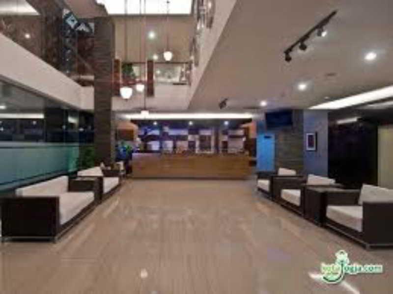 Hotel Arjuna Джокякарта Екстериор снимка